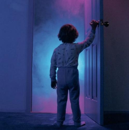 Я прошёл сквозь стену?