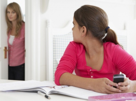 Поважайте в своїй дитині підлітка - особистість.