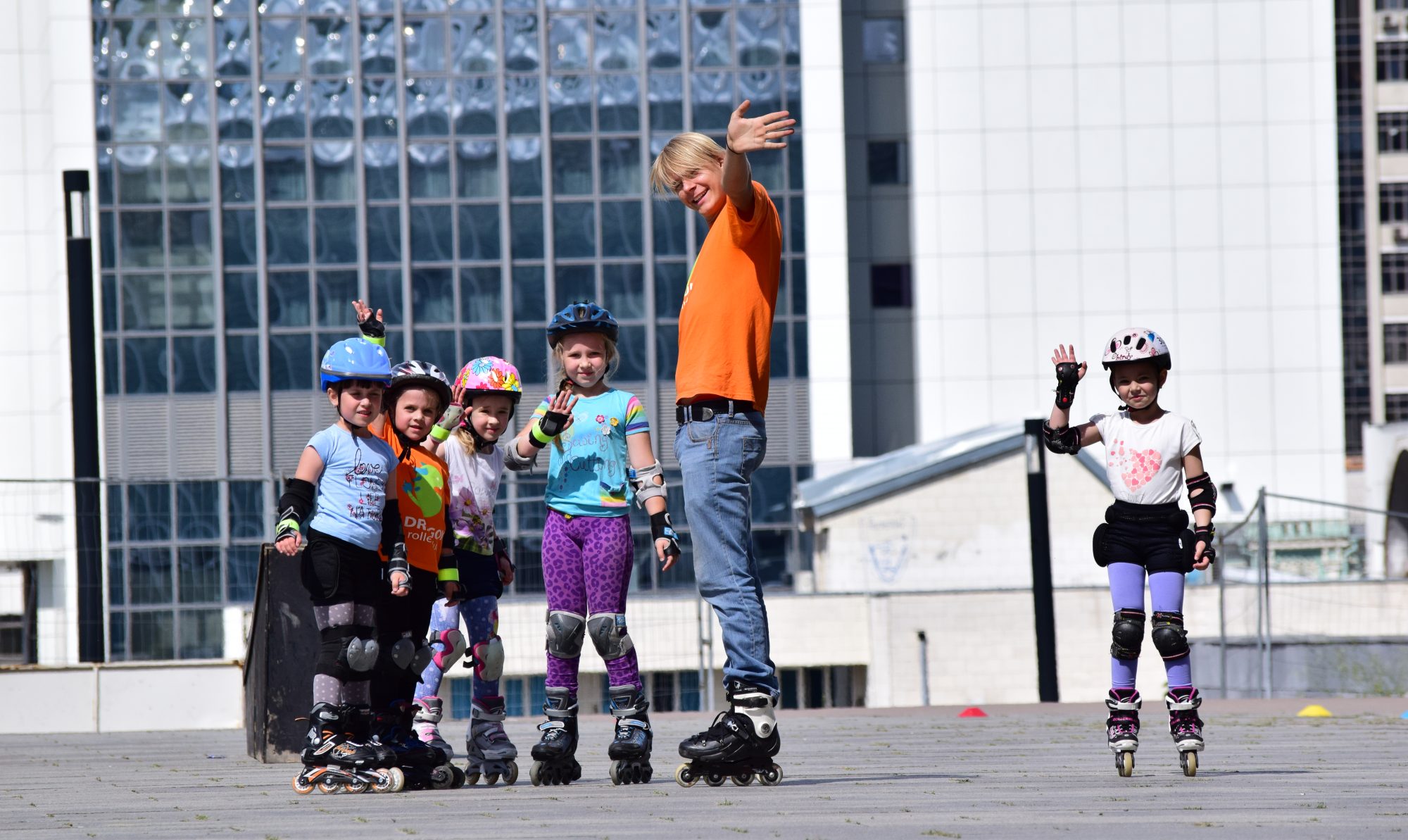 Что подарить маленькому ребенку на день рожденья.