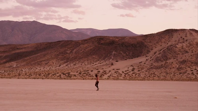 Eddie - Edward Sharpe and The Magnetic Zeros KISSES OVER BABYLON